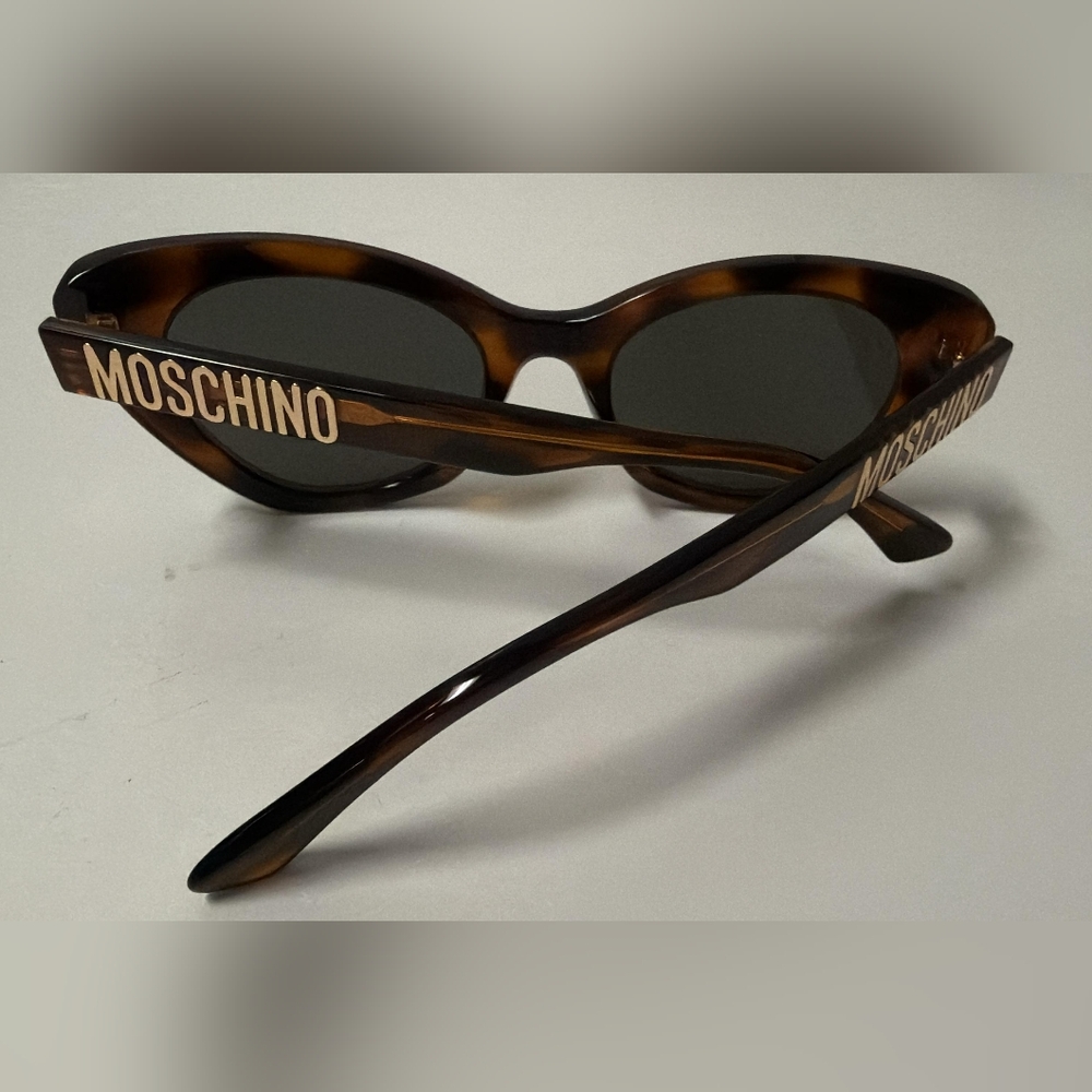 NWT, Brand New Moschino MOS147/S, Size 51X20X140 - Picture 6 of 10